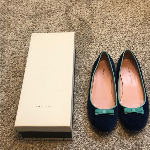 MArc By Marc Jacobs Blue Velvet Bow Flats - Picture 2 of 7